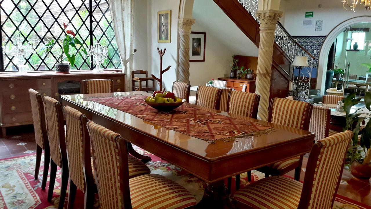 Mansion Mijashe Wellness & Travel House Hotel Морелия Екстериор снимка